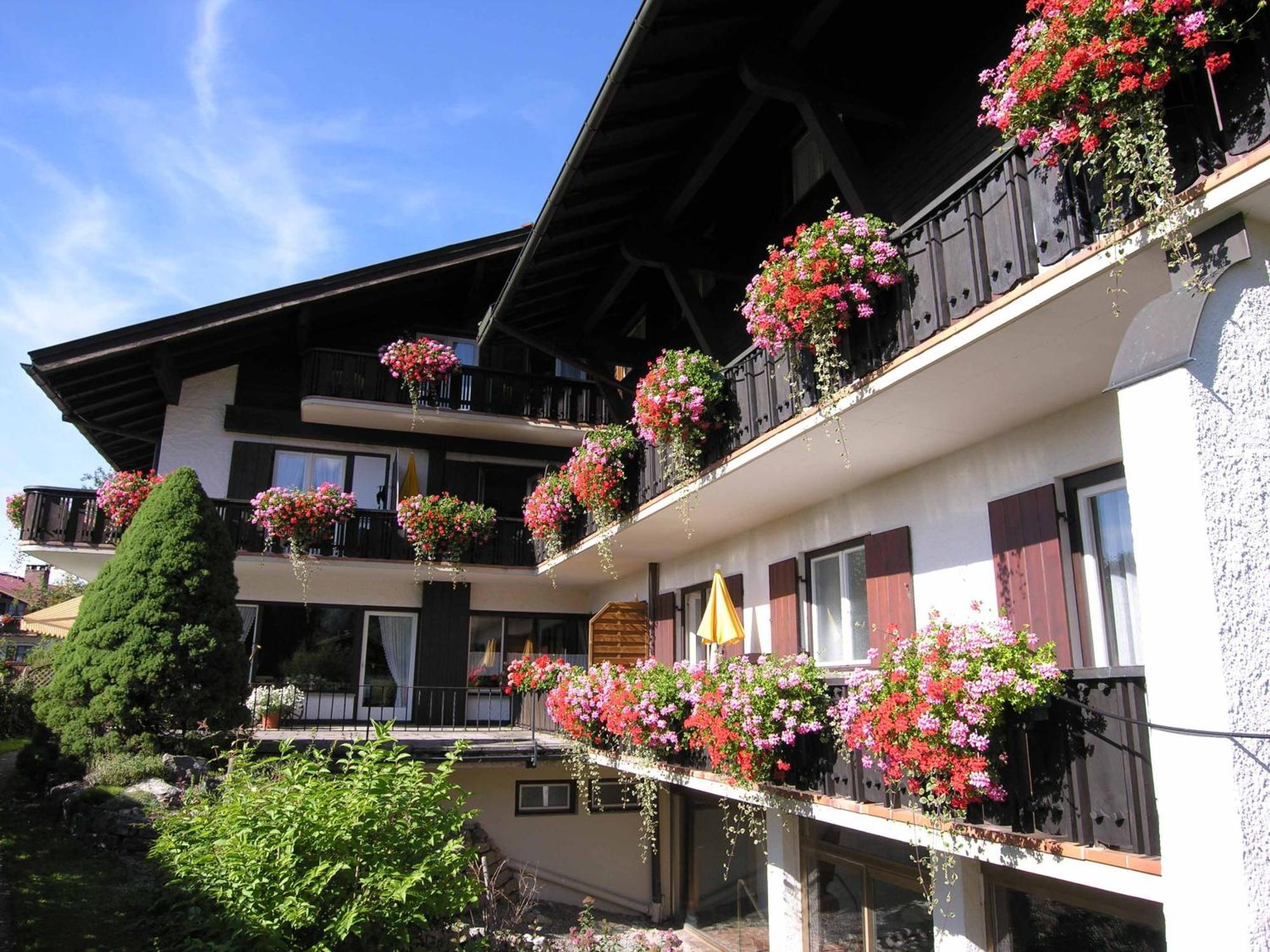 Gaestehaus Elvia Oberstdorf Exterior foto
